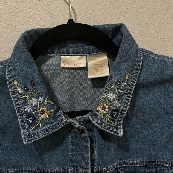 Bobbie Brooks denim jean vest shirt embroidered collar button down L. - Picture 5 of 14